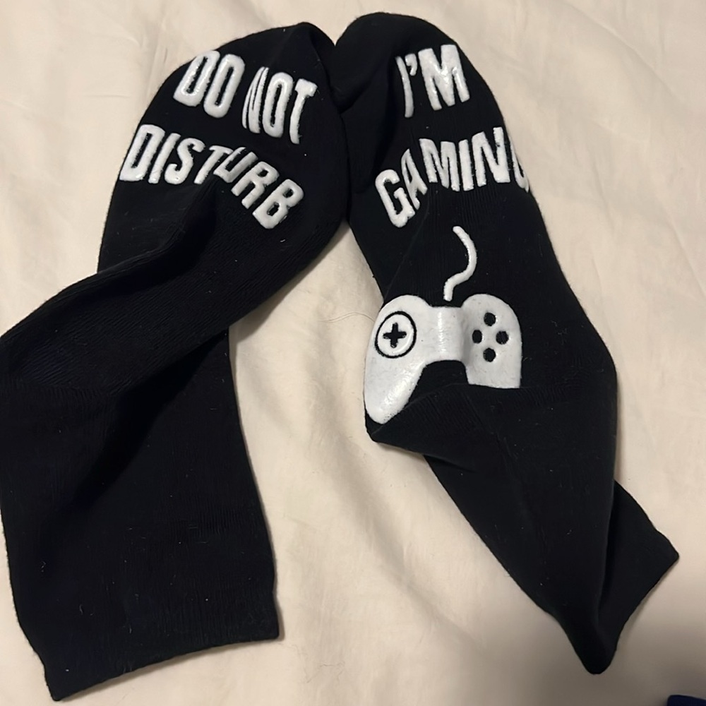 NWOT pair of socks “I am gaming, do not disturb”